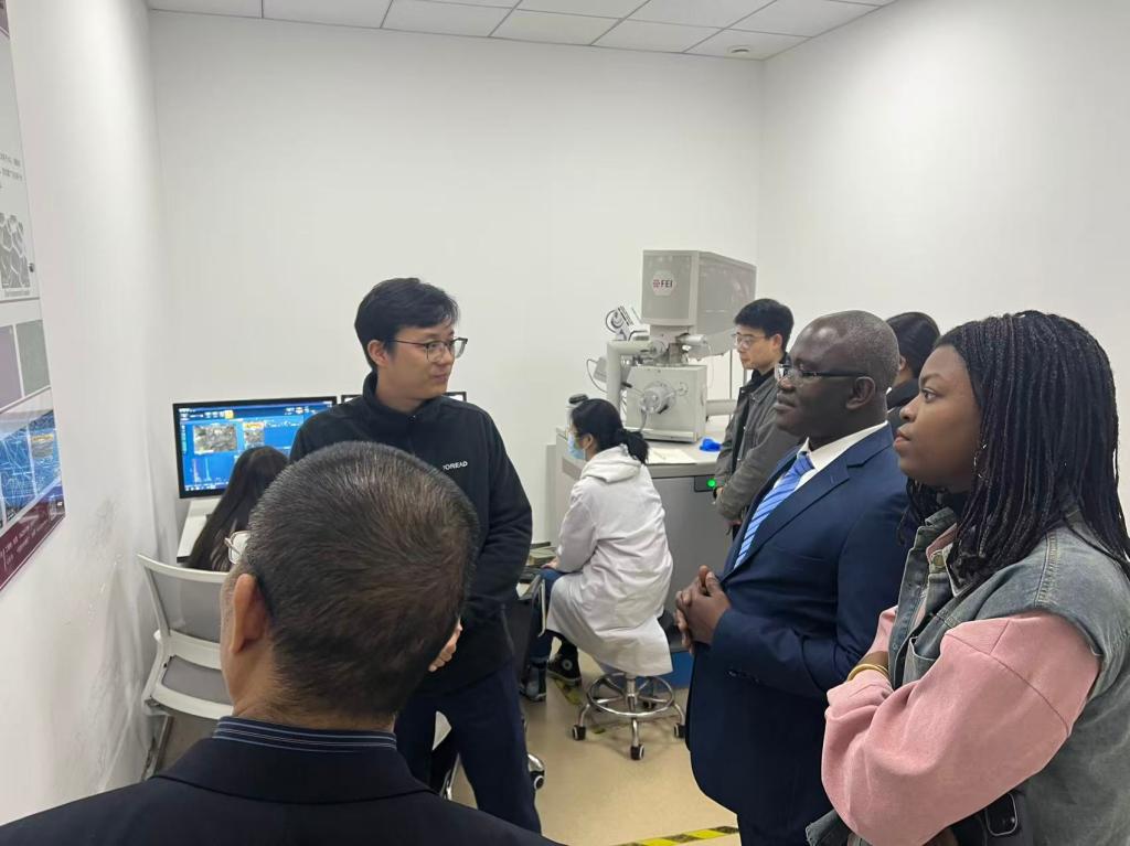 微信图片_20251117110246_107_3 微信图片_20251117110246_107_3