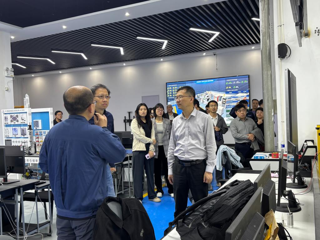 工程训练中心赴天津工业大学开展交流调研