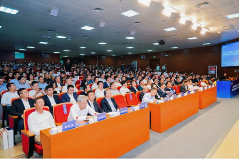 天津市学科专业融入支撑产业创新发展推进会暨海洋清洁能源岛学科与产业创新发展联盟成立大会在我校召开