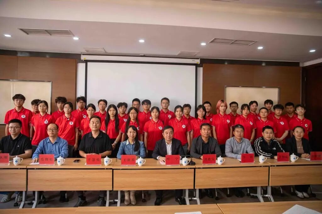 我校举行2024级明理卓越创新班开班仪式