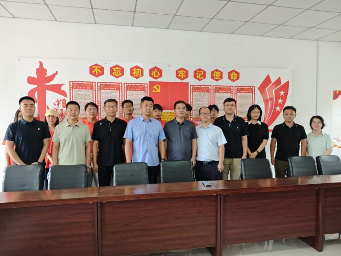 材料科学与工程学院党委赴蓟州区开展主题党日活动