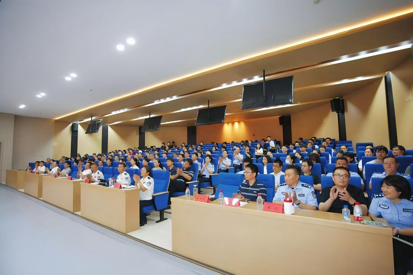 学校组织开展2025年安全生产月暨全民禁毒宣传月宣传教育活动
